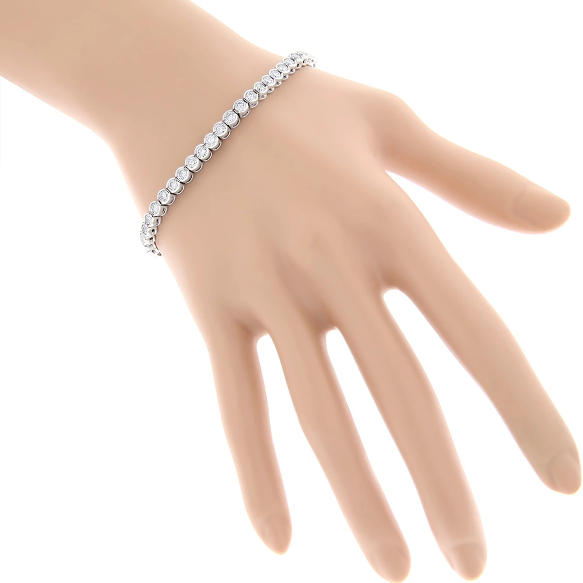 Luxurman 14K White Gold Round Diamond Tennis Bracelet Half Bezel Setting 6ct 7 Luxurman 14K White Gold Round Diamond Tennis Bracelet Half Bezel Setting 6ct - Image 5