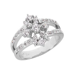 18K White Gold Diamond Right Hand Ring 0.66ct
