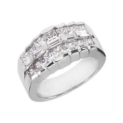 18K White Gold Ladies Diamond Ring 2.12ct