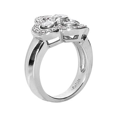 18K White Gold Right Hand Ladies Diamond Ring 0.86ct 5 18K White Gold Right Hand Ladies Diamond Ring 0.86ct - Image 3