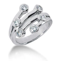 18K White Gold Round Diamond Right Hand Women's Ring 0.60ct