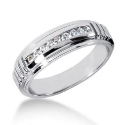 18K White Gold Women's Diamond Wedding Ring 0.23ct