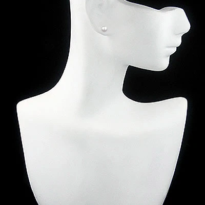 8.5-9mm 14K Yellow Gold White Freshwater Pearl Stud Earrings 5 8.5-9mm 14K Yellow Gold White Freshwater Pearl Stud Earrings - Image 3