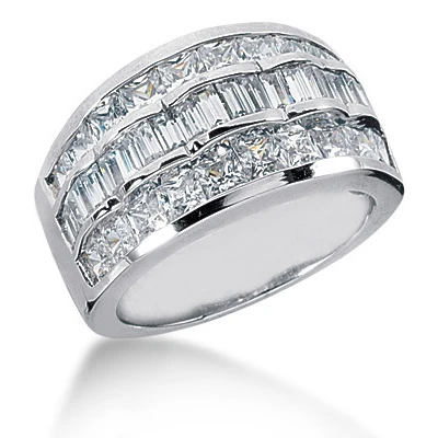 Platinum Ladies Diamond Ring 3.72ct 3 Platinum Ladies Diamond Ring 3.72ct
